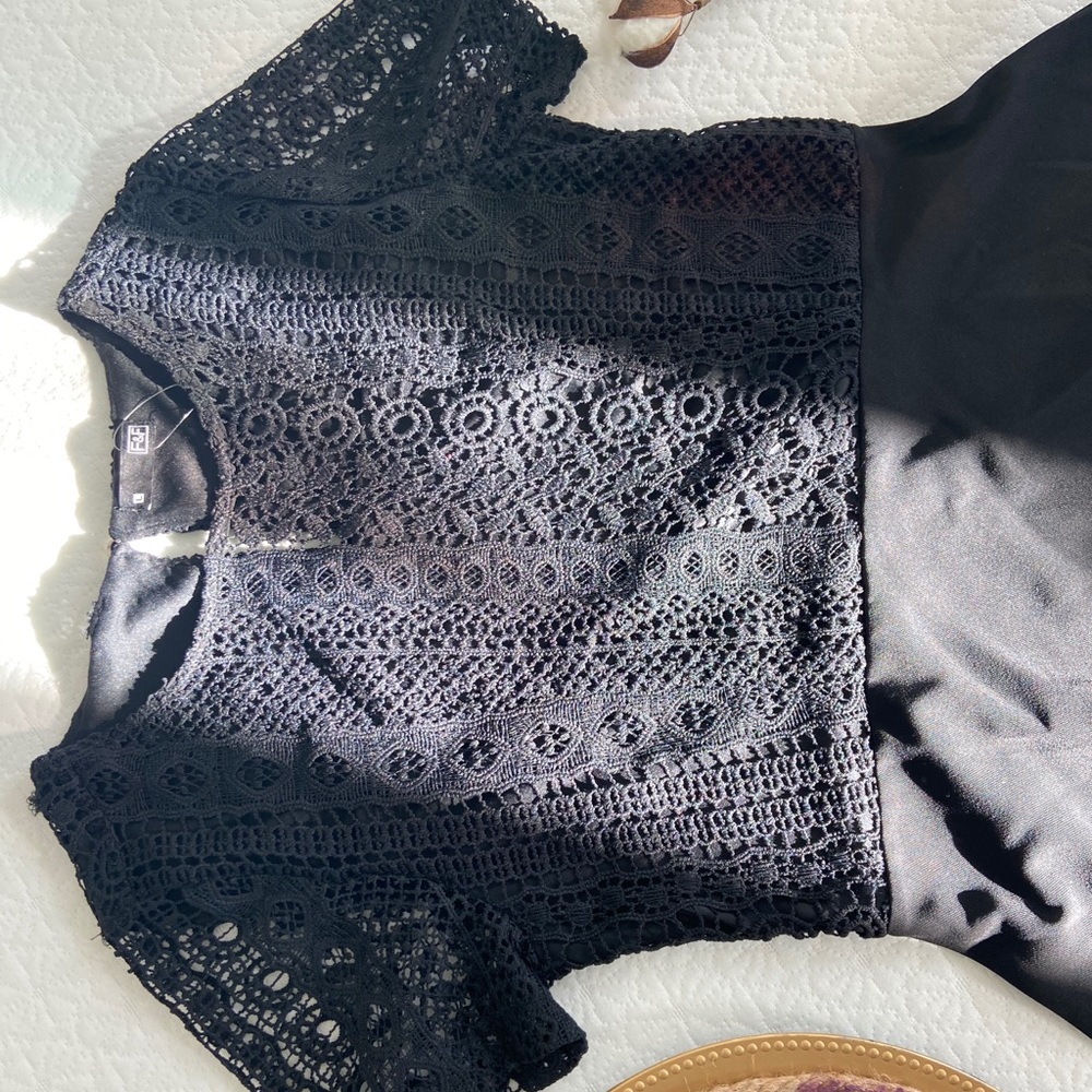 BLACK DRESSS - Picture 4 of 4